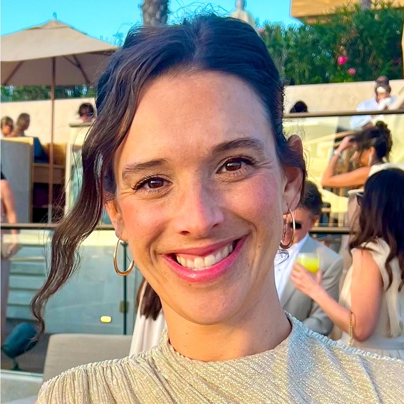 Meet your Posher, Lauren - Picture 1 of 1